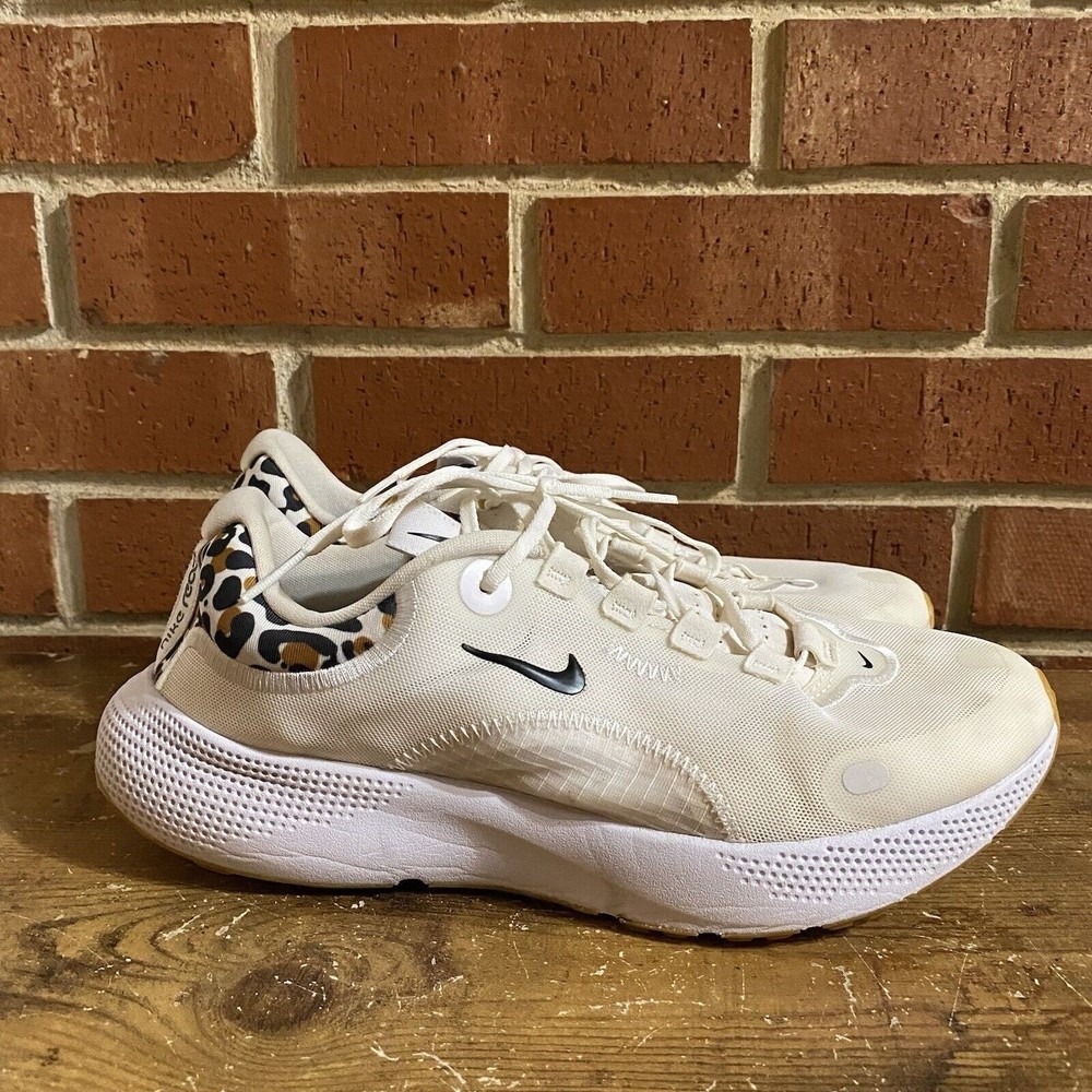 Nike React Escape Run Womens Running Shoes White / Leopard DM3083-100 Size 9